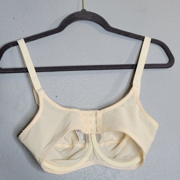 Vintage Women's 34C USA Sheer Wired Bra Beige Tan Cream Union Made - Picture 5 of 7
